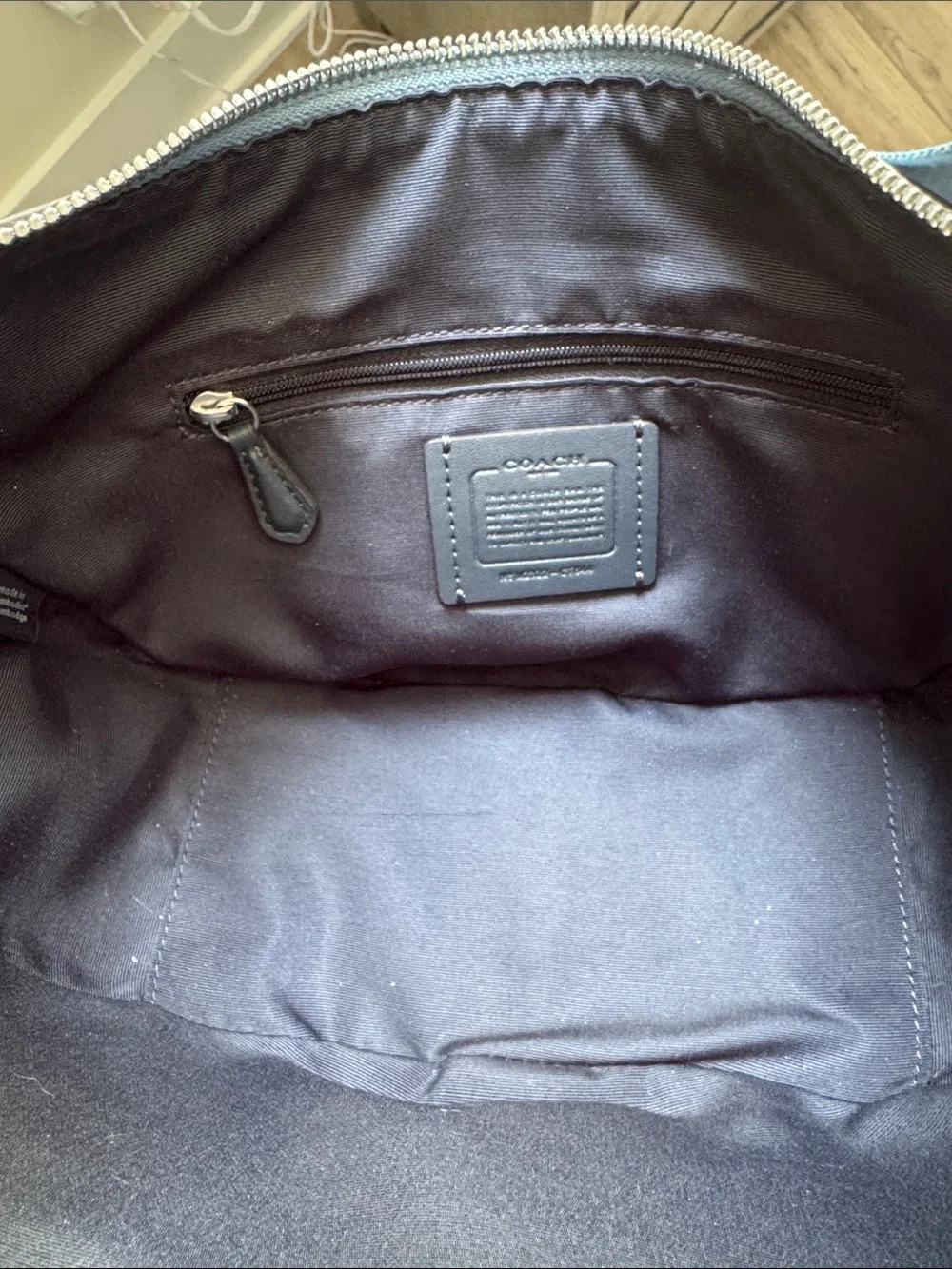 Coach Pace Cornflower Blue Hobo Bag Logo Strap Crossbody Silver HW EUC CT644